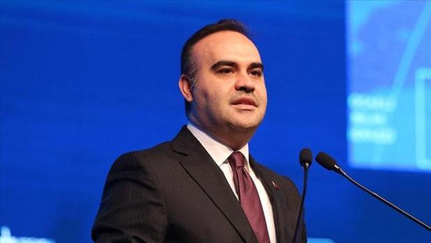 Bakan Kacır: Yüksek teknoloji ihracatımız 112 milyar dolara erişti)