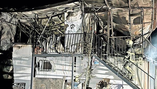 Prefabrik evde korkunç son)