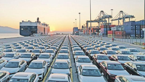 5 yılda ikiye katlayacak! Yatırım ordusu sahada: 60 milyar dolarlık dev plan açıklandı)