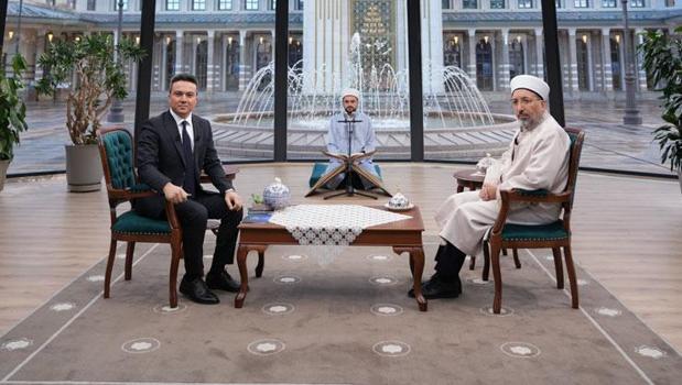 Diyanet İşleri Başkanı Prof. Dr. Safi Arpaguş: Bu kutlu günleri coşkuyla yaşayalım)