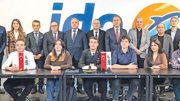 Denizcilik sektöründe kadınlar güçleniyor)