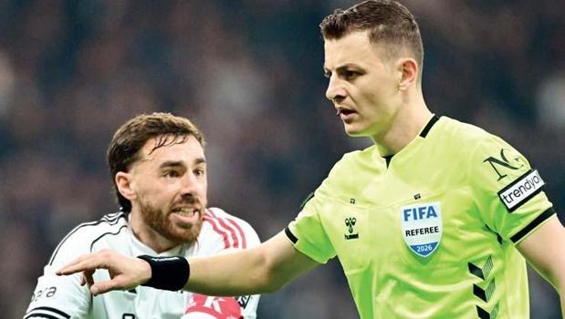 Ergün ilk derbide çılgına çevirdi)