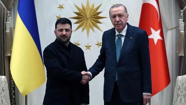 Cumhurbaşkanı Erdoğan, Ukrayna Devlet Başkanı Zelenskiy ile telefonda görüştü)