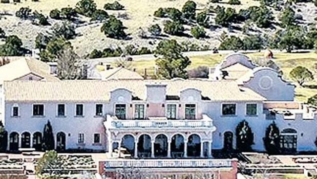 Epstein'in çiftliğinde detaylı arama)