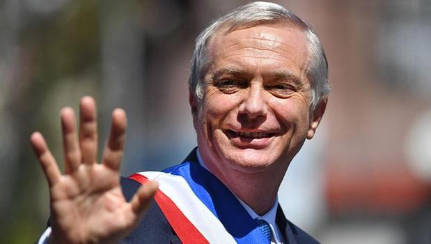 Şili’de Kast dönemi resmen başladı! Boric görevi devretti)