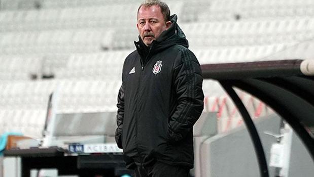 Beşiktaş'ta 3 yıldız geldiği gibi gidiyor! Sergen Yalçın'dan kadro kararı)