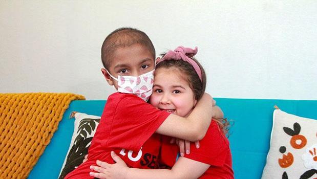 Bir yanda kan kardeşliği bir yanda can kardeşliği var! Türkiye'yi ağlatan iki mucize bir arada)