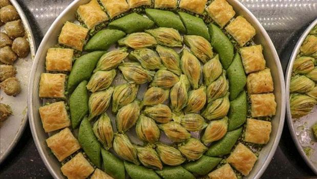 223 milyon lira istendi: TMSF, ünlü baklavacıyı satışa çıkardı)