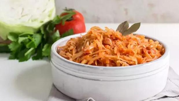 Kapuskanın lezzetini 10 kat artırıyor! Pişirirken içine 1 parça ekleyin)