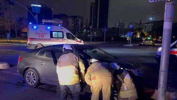 İstanbul Kartal’da feci kaza: 4 yaralı)