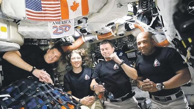 Trump'tan Artemis'e: Tarih yazdınız)