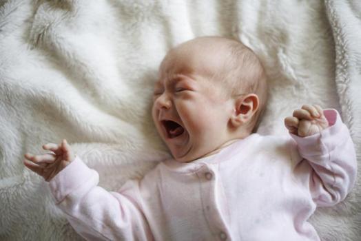 Kolik bebeklerde gaz sancısını anında dindiren altın kurallar)