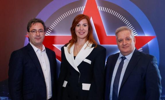 Future of CIO Summit & Awards 2026’da teknoloji liderleri ödüllendirildi)