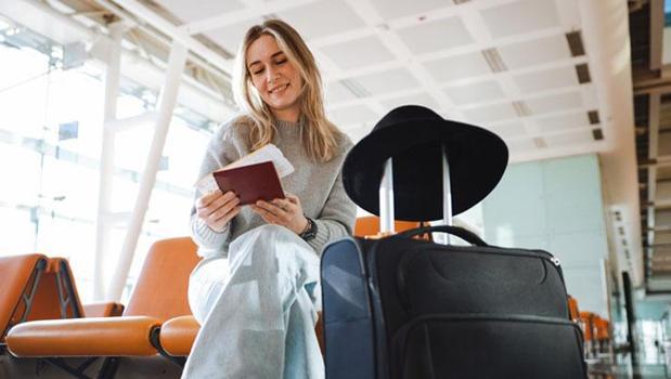 Pasaportlarda 'EES' dönemi başladı! Avrupa'ya seyahat edecekler dikkat)