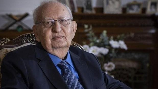 Eski TBMM Başkanı Hüsamettin Cindoruk hayatını kaybetti)