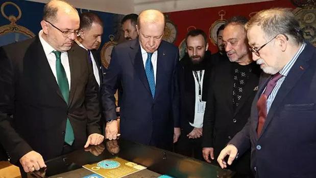 Cumhurbaşkanı Erdoğan, 'Muhteşem Cep Saatleri Koleksiyonu' sergisini gezdi)