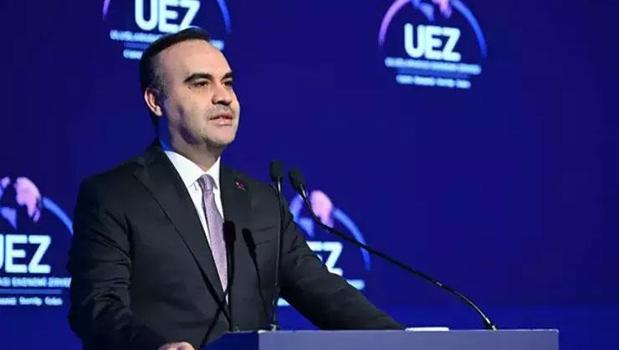 Küresel ekonominin yeni yol haritası masaya yatırıldı! Bakan Kacır: 2030 için daha büyük hedeflerimiz var)