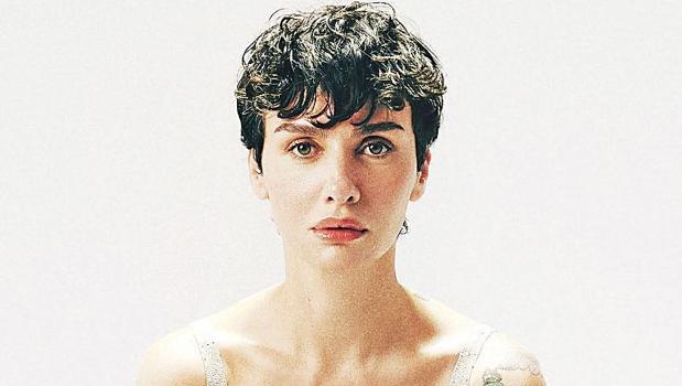 ‘Hakan’ın sesinden etkilenmiştim)