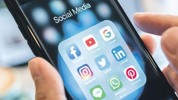 Mesajda Instagram, konuşmada Whatsapp)