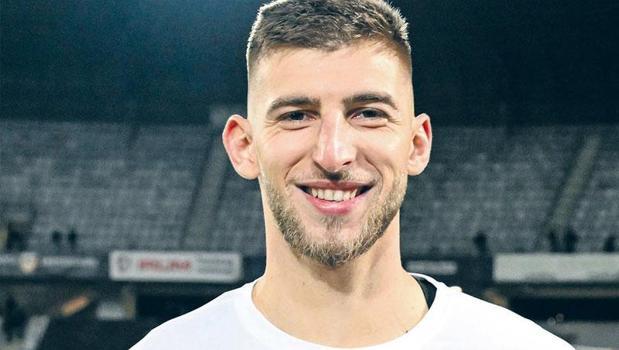 Kara Kartal'a gol makinesi)