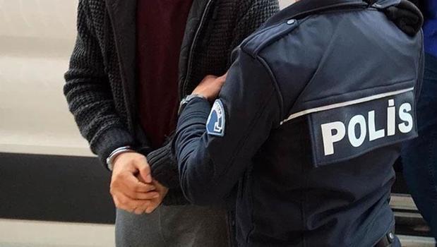 Eşme Belediye Başkanı 'irtikap' soruşturmasında gözaltına alındı)