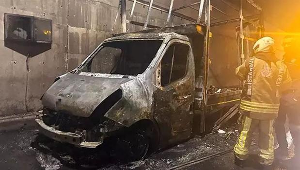 Korkunç yangın! Sabiha Gökçen Havalimanı'nın 2. pistinin altındaki tünelde araç küle döndü)