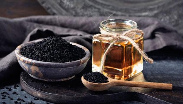 'Siyah inci' olarak da biliniyor! Ölümden başka her şeye çare olduğu söyleniyor: Her gün 1 kaşık tüketmek gerekiyor)