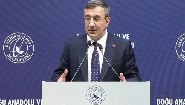 Cumhurbaşkanı Yardımcısı Yılmaz: Türkiye Cumhuriyeti'ni çatışmalardan, ateşten uzak tutuyoruz)