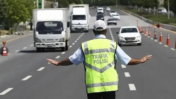 'İstanbul’u Koşuyorum Asya Etabı' kapsamında bazı yollar trafiğe kapatılacak!)