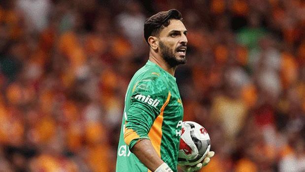 Galatasaray'da kale sil baştan! Günay’ın alternatifi belli oldu)