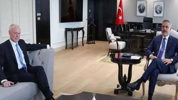 Dışişleri Bakanı Hakan Fidan, Kanada Başbakanı Kıdemli Danışmanı Morrison ile görüştü)