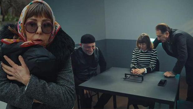 Arka Sokaklar'dan 'lavaş çetesi' göndermesi!)