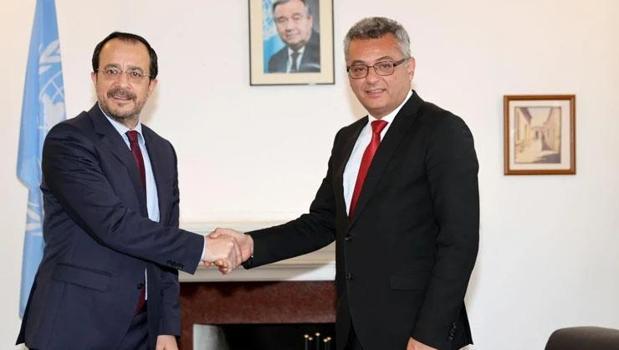 KKTC Cumhurbaşkanı Erhürman, GKRY lideri Hristodulidis ile bir araya geldi)