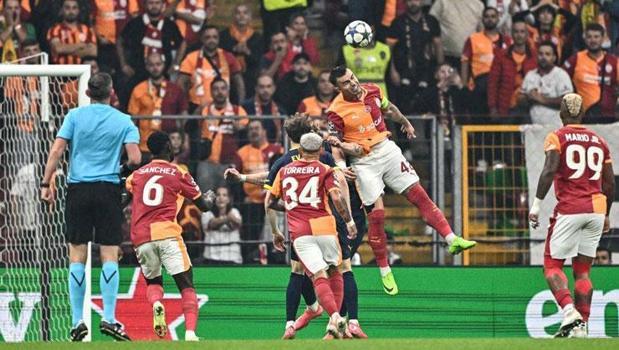 Galatasaray–Antalyaspor maçında muhtemel 11’ler! Kimler eksik?)