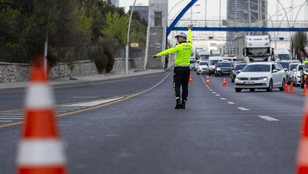 İstanbul’da bugün 3 ilçede yollar kapanacak! İşte alternatif güzergahlar)