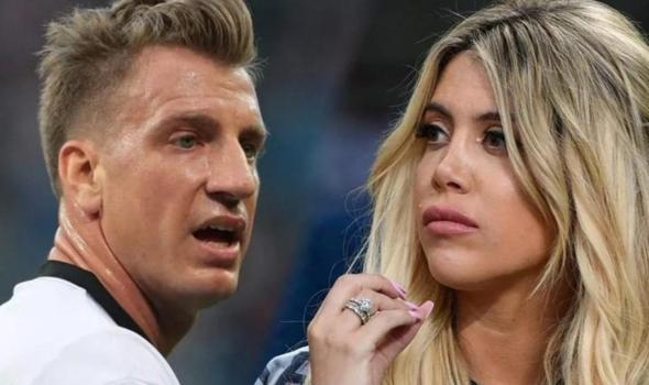 Wanda Nara eski eşiyle aynı dizide! 'Aşk Üçgeni' dizisi şimdiden olay yarattı)
