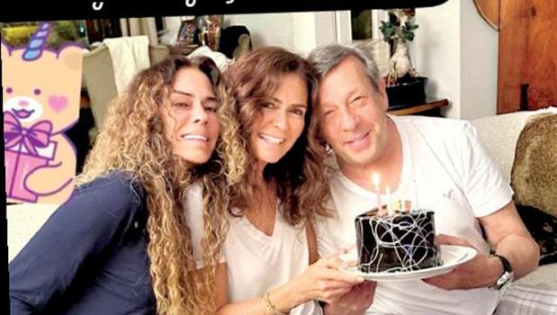 Gece yarısı sürpriz var!)
