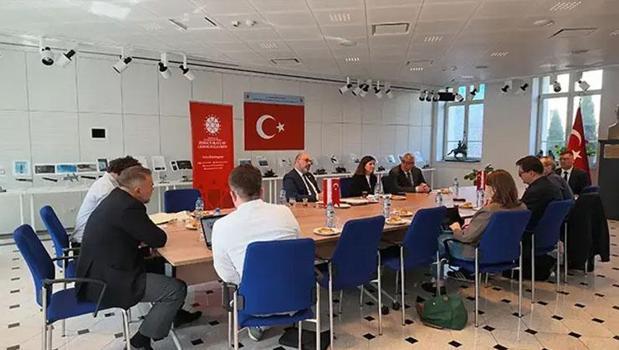 İletişim Başkanlığı duyurdu: Varşova'da 'NATO’nun Geleceği' paneli düzenlendi)