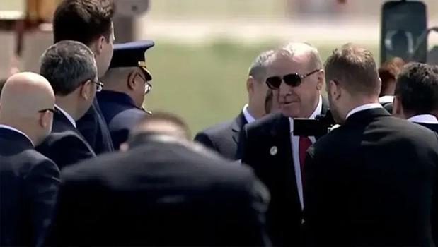 Cumhurbaşkanı Erdoğan Türkistan'da)