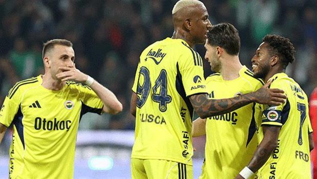 Fenerbahçe’nin yıldızına büyük ilgi! 3 ülkeden resmi teklif kapıda)
