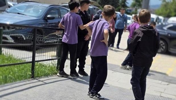 Ortaokulda çiğ köfte alarmı! 28 öğrenci hastanelik oldu)