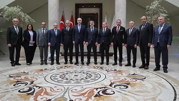 TBMM Başkanı Kurtulmuş: Dünyadaki ekonomik sistemi bozan vahşi kapitalizmin geldiği noktadır)