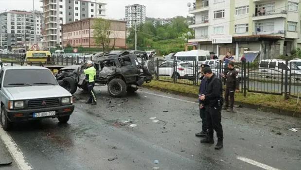 Karadeniz Sahil Yolu’nda feci kaza! Takla atarak havalandı karşı şeritteki aracın üzerine çakıldı: 1 ölü, 7 yaralı)