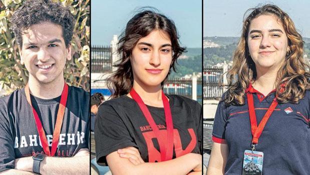 Türk öğrenciler devler liginde)