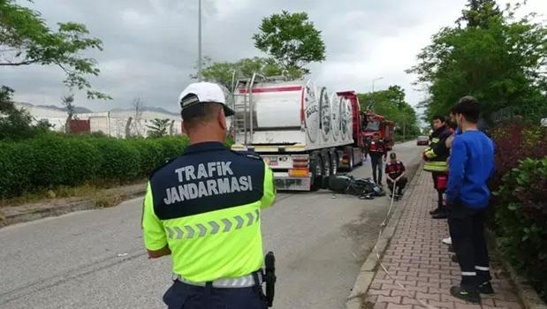 Oğlunun cansız bedenini gören baba gözyaşlarına boğuldu! Kahreden kaza)