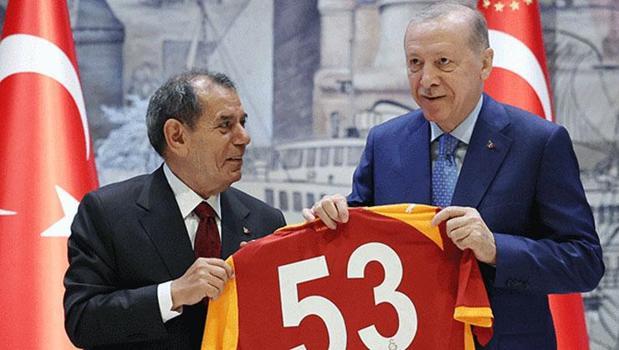 Cumhurbaşkanı Erdoğan, şampiyon Galatasaray’ı kabul etti)