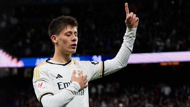 Arda Güler için 80 milyon Euro! Real Madrid kararını verdi)