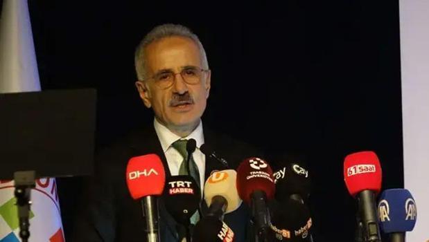 Bakan Uraloğlu duyurdu! Yeni Trabzon havalimanı için yakında temel atılacak)