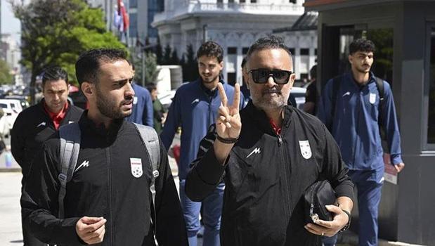Savaşa ‘Dünya Kupası’ arası! İran Milli Takımı ABD vizesi için Ankara'da)