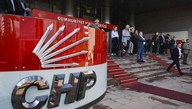 CHP'de kurultay davasının tarihçesi: 'Mutlak butlan' süreci, Bursa'da yapılan bir başvuruyla başladı)